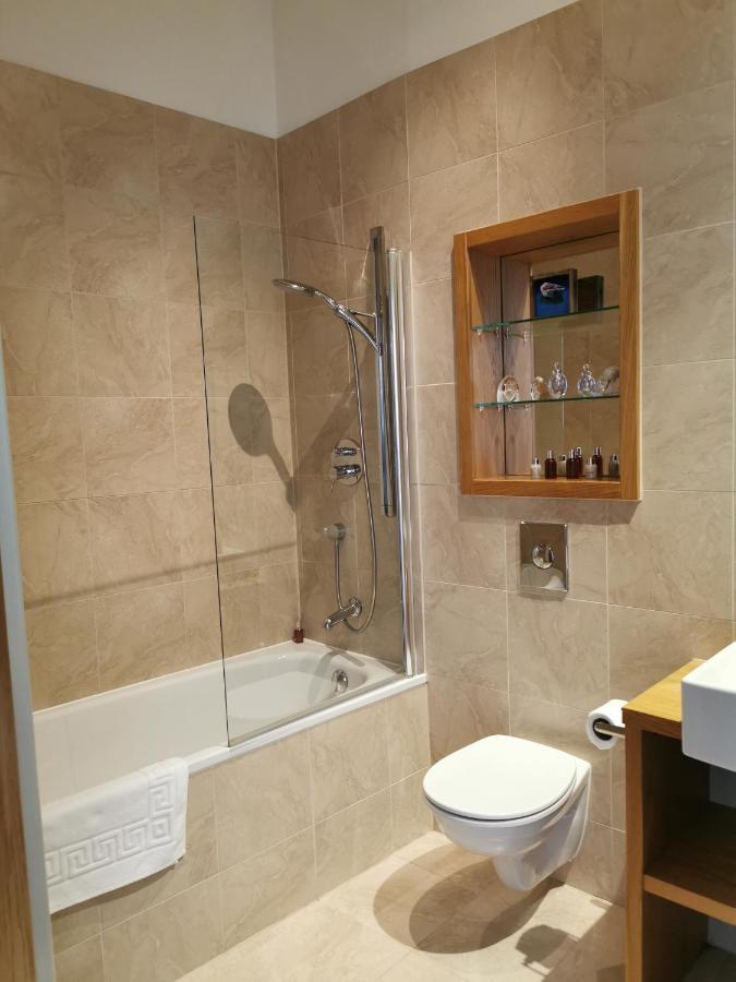 Regent Penthouse Villa Харогейт Екстериор снимка